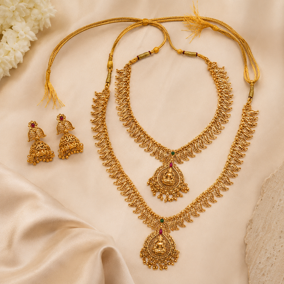 Antique Gold Temple Necklace Set